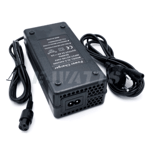 Chargeur 48V / 54,6V 2A GX16