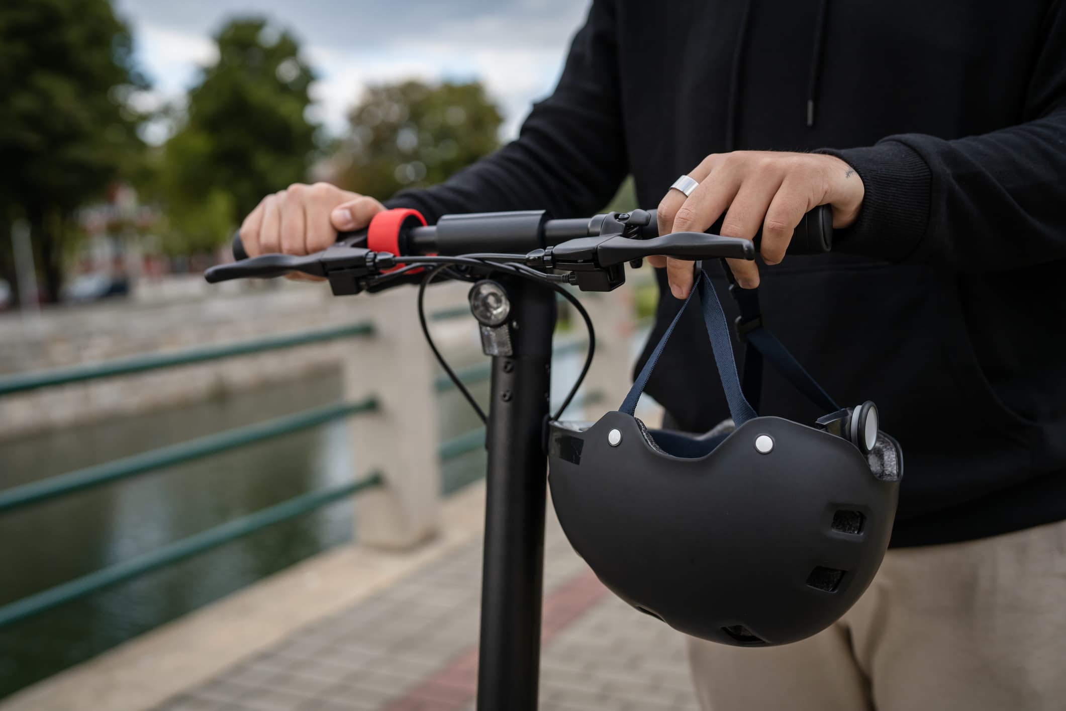 Quand le casque est-il obligatoire à trottinette électrique ?